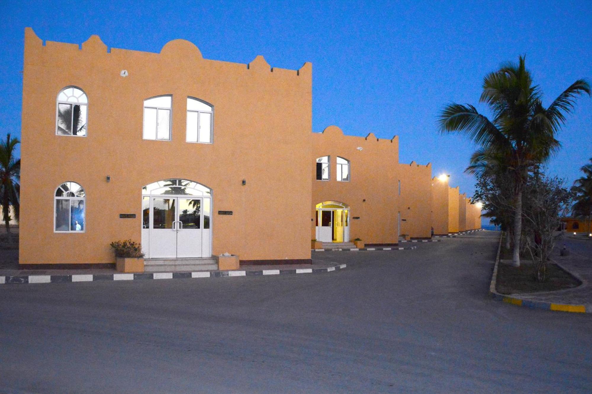 فندق قرية سمهرم التراثية صلالة المظهر الخارجي الصورة